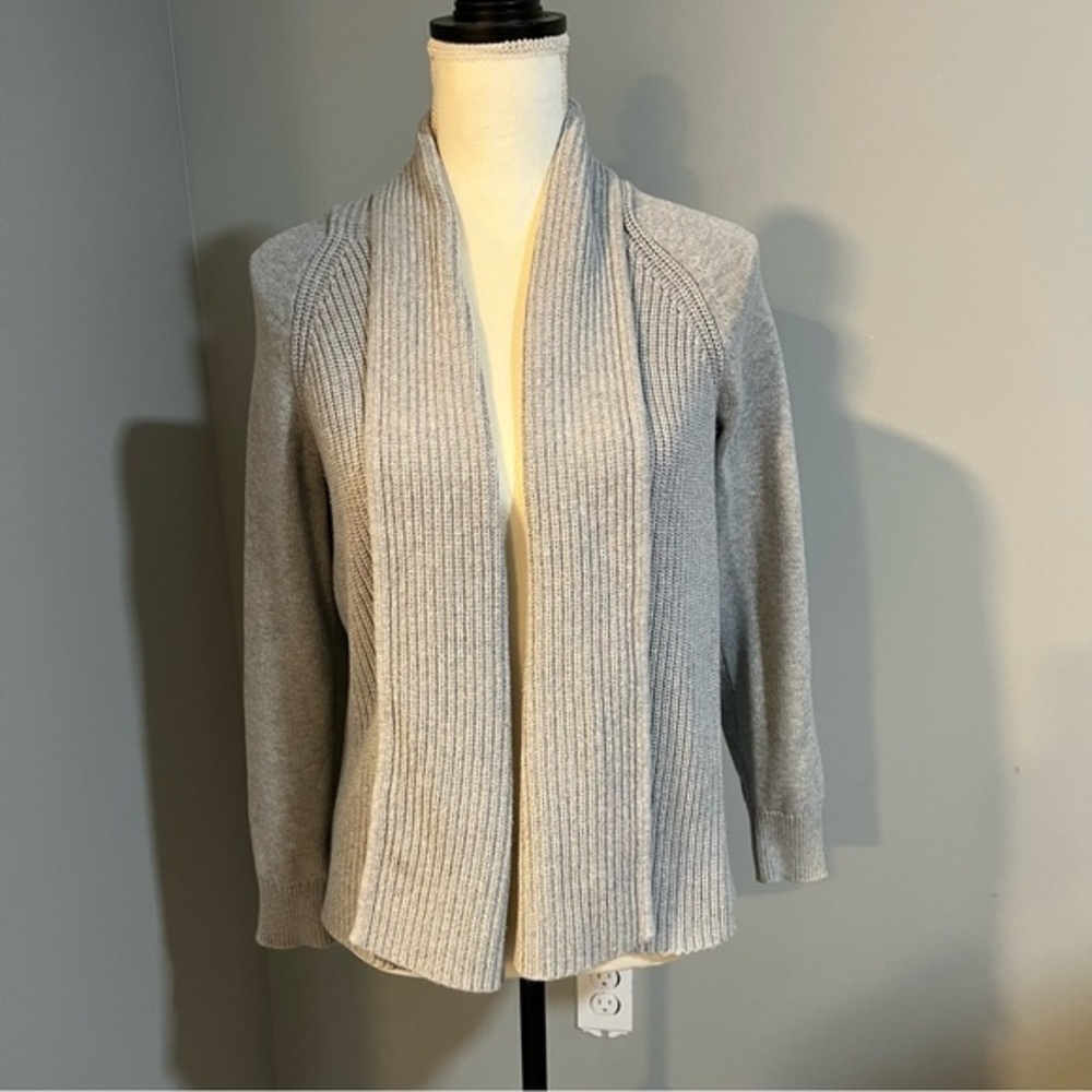 LL Bean Sz M Gray‎ 100% Cotton Cardigan